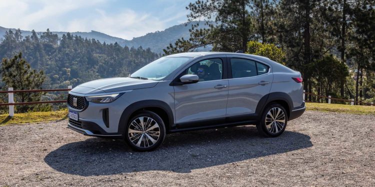 Fiat Fastback 2023