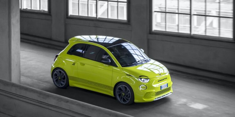 El Abarth 500 de Fiat se electrifica con la nueva generación