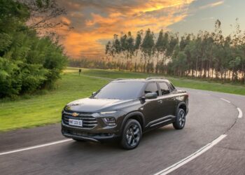 Chevrolet Montana (3)