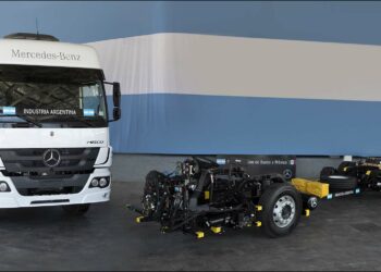 Mercedes-Benz Camiones y Buses anunció una importante inversión en el país
