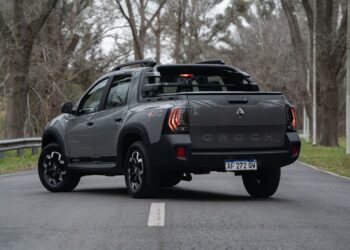La nueva Renault Oroch (ya no Duster) a prueba en caminos serranos