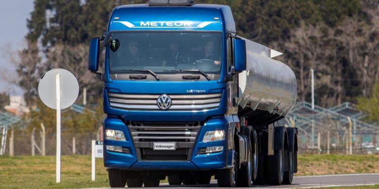 Meteor ¿Cuánto vale el camión más poderoso de Volkswagen en Argentina?