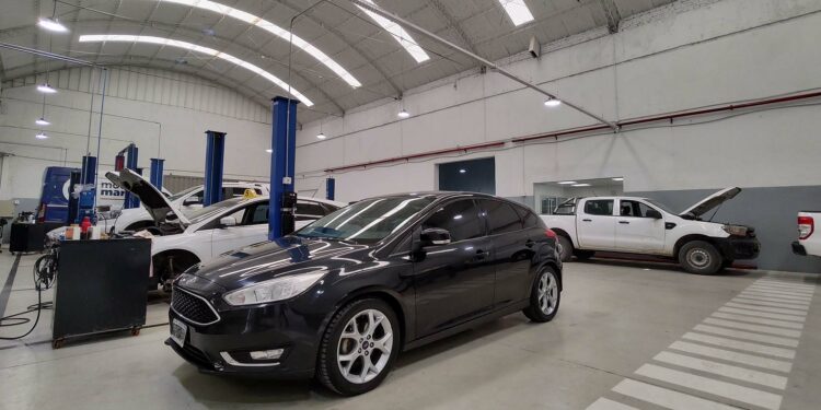 JC Lorenzo y sus beneficios del servicio postventa para vehículos Ford