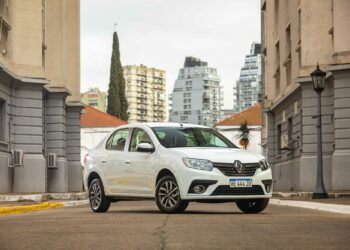 Empezar el 2023 con un Renault: beneficios y financiación del rombo para enero