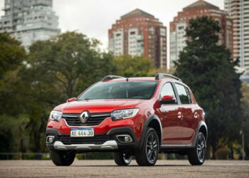 Renault Stepway.