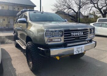 Retro: así luce una Toyota Hilux 2023 con un kit de personalización