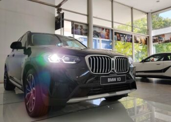 BMW X3 xDrive30e: conocimos el primer híbrido enchufable de la marca