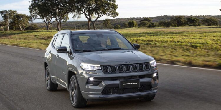 Jeep lanza la Serie-S para Compass y Renegade: detalles y precios