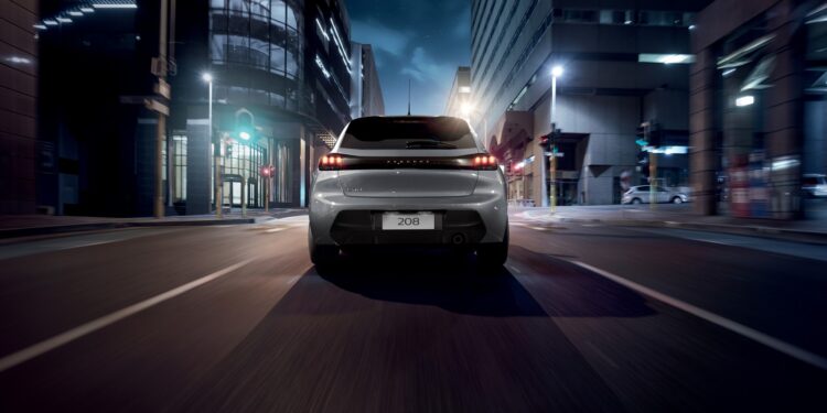 Peugeot 208 Style 2023 posterior