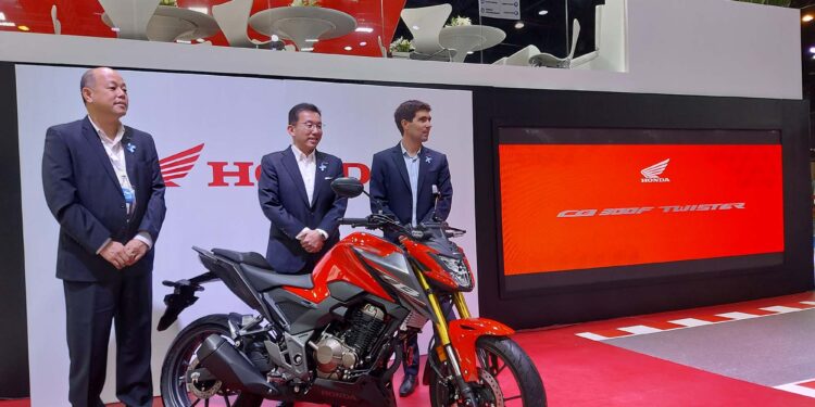 nueva Honda CB300F Twister
