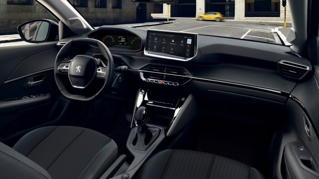 Peugeot 208 Style 2023 interior