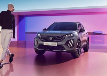 El nuevo 2008, el SUV que podría fabricarse en el país, se presentó en Europa