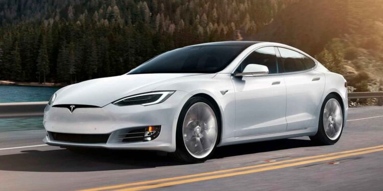 Tesla-model-s-blanco