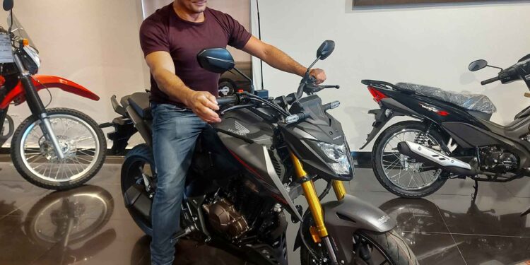 honda-cb300-twister-prueba