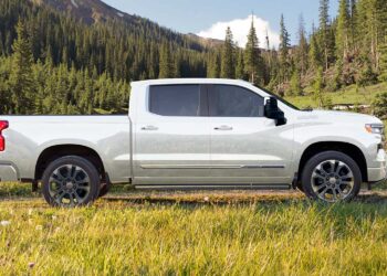 Chevrolet Silverado agotó 500 unidades en Brasil.