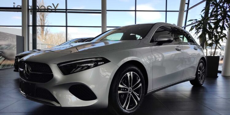 Mercedes-Benz A 200 Progressive con precio y beneficios especiales