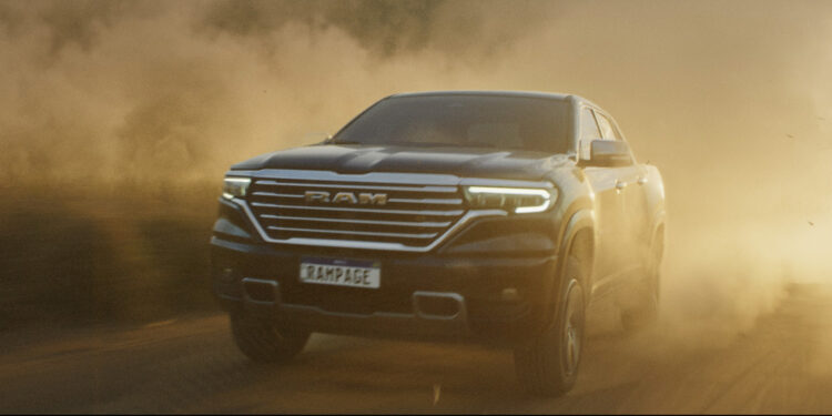 La Ram Rampage se luce en una nueva campaña publicitaria