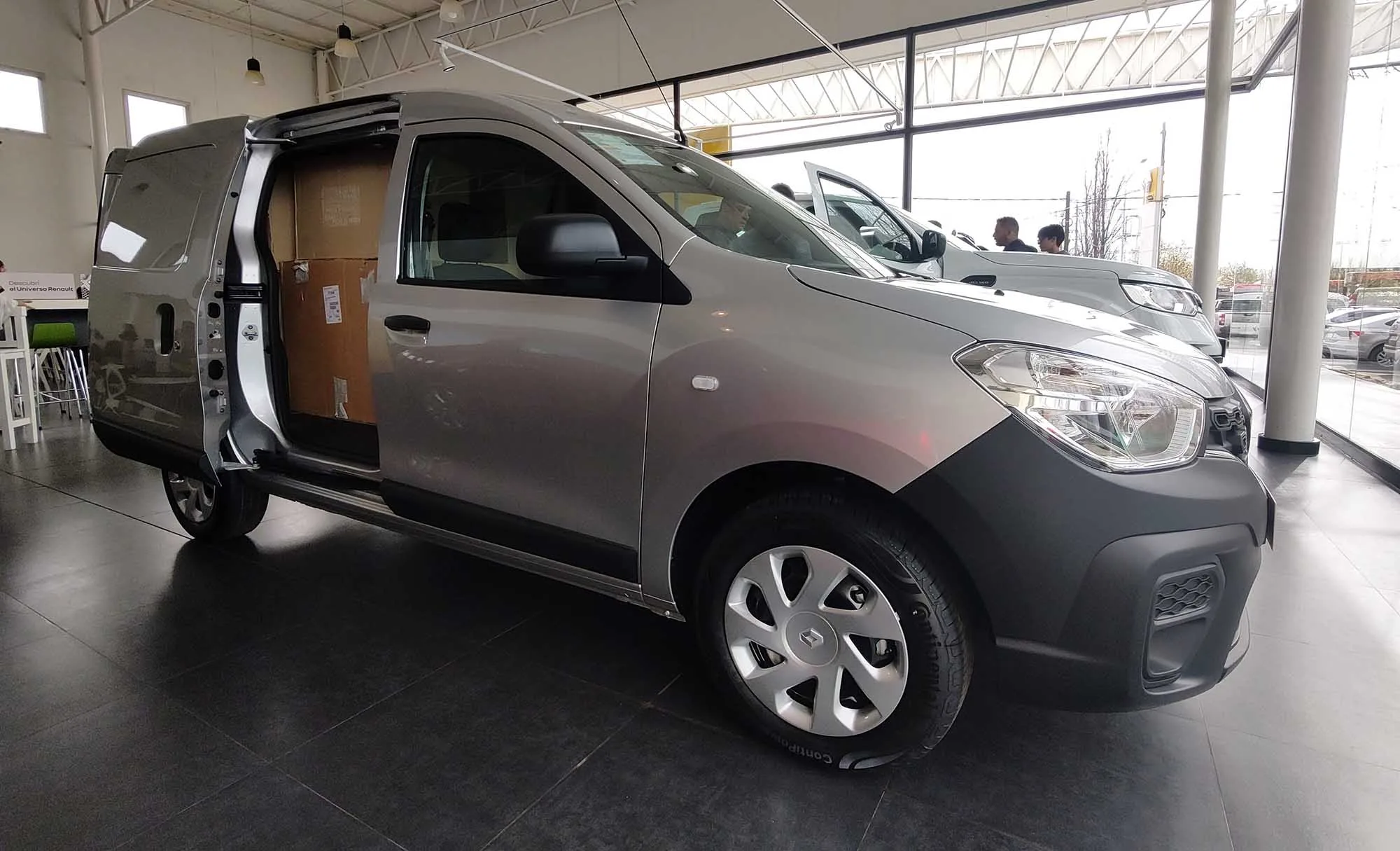 De Kangoo a Alaskan: beneficios y financiación que Renault preparó para octubre