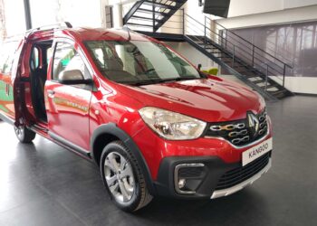 Así fue la capacitación Renault para conocer a fondo Alaskan y Kangoo
