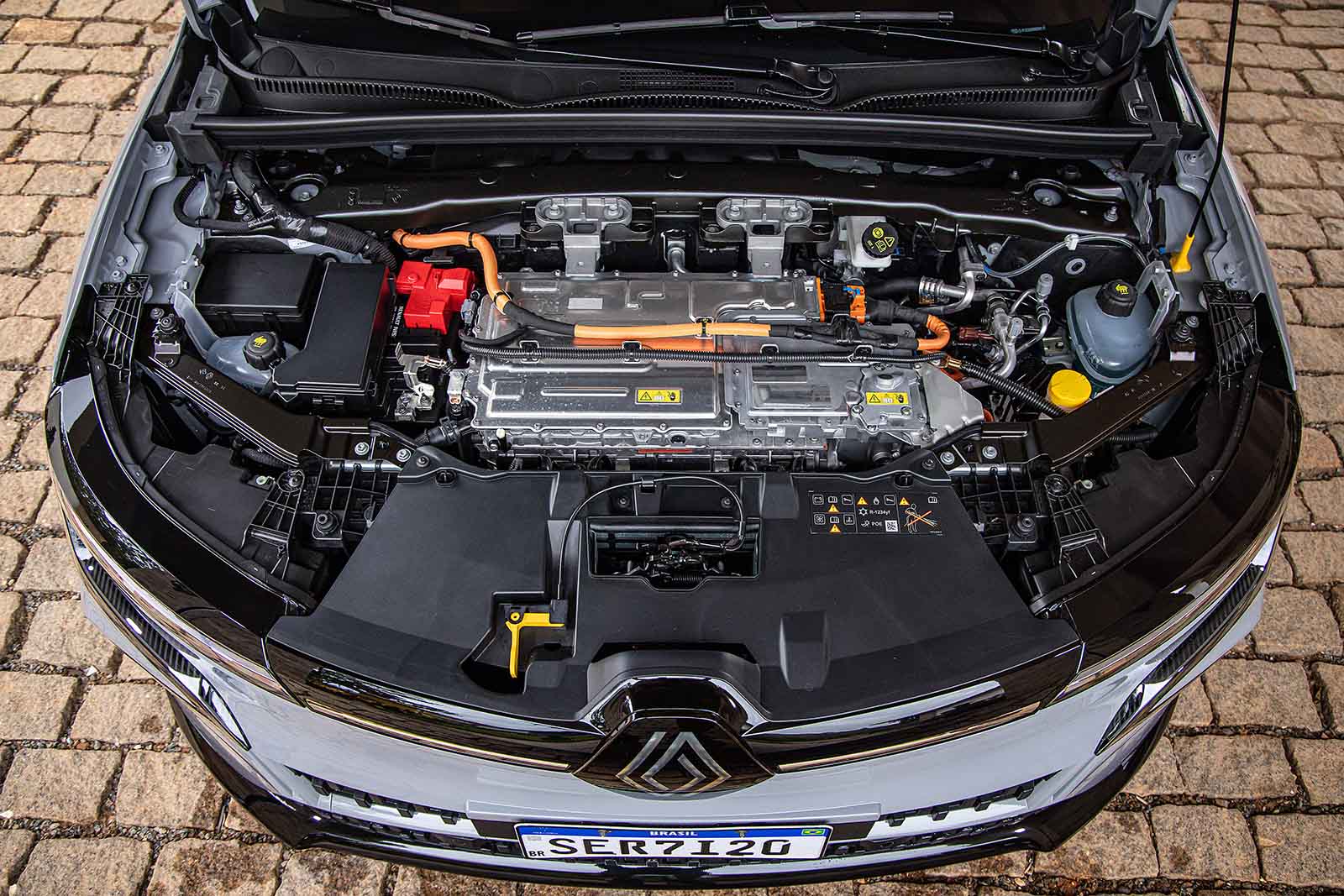 Renault Mégane e-Tech: el 100% eléctrico llegó a la región