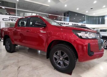 Desde lonas a barra de trabajo, todos los accesorios para sumar a la Toyota Hilux