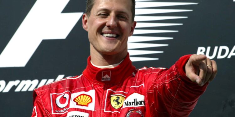 Subastaron objetos de Michael Schumacher.