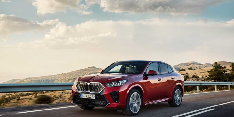 BMW presenta la nueva generación del X2 con nuevos detalles y una versión 100% eléctrica