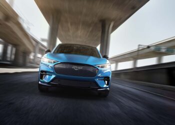 Mustang Mach-E llega al país con toda la tecnología y el poder el eléctrico
