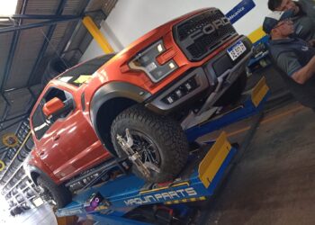 Parra-Neumaticos-alineacion-5D-001