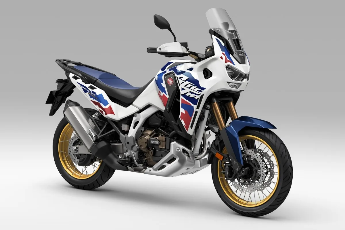 Honda Devela la renovada CRF1100L Africa Twin 2024 ¿precios?
