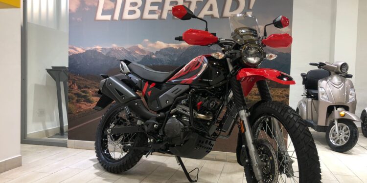 Hero XPulse 200 roja