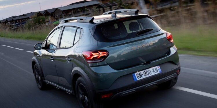 Dacia Sandero: ¿cuánto cuesta el auto más vendido de España?