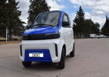 chiki tito electrico blanco