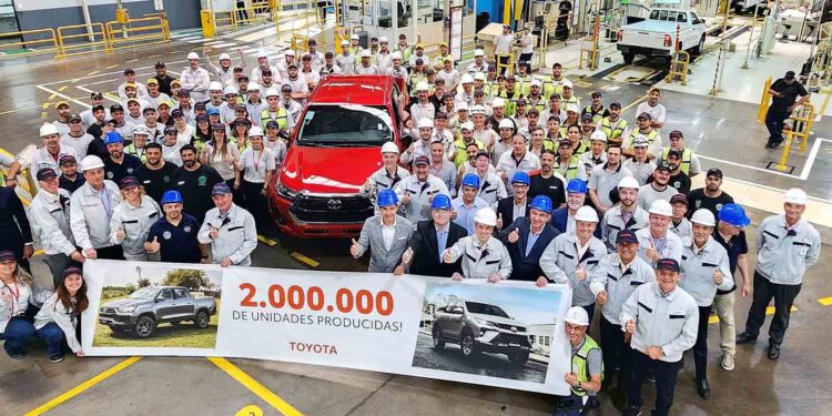 Toyota despide el 2023 alcanzando un récord de unidades producidas en Argentina