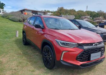 Chevrolet-tracker-2024