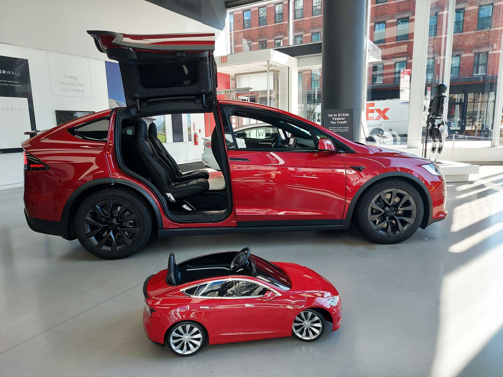 Tesla-Model-X-Rojo