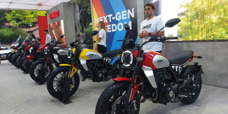 Ducati encara el 2024 con las nuevas Scrambler Icon, Multistrada V4 y Monster