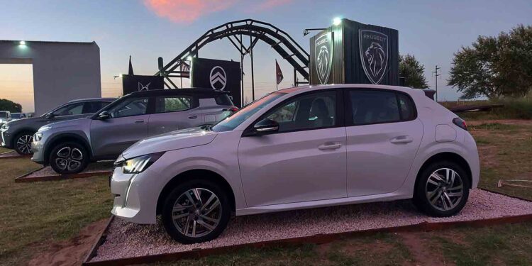 El Peugeot 208 Turbo fue presentado en la costa argentina ¿Cuándo se lanza?