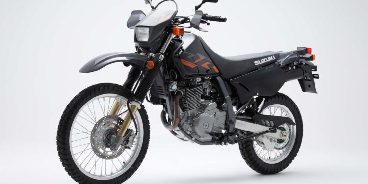 Suzuki DR650: la on-off regresa a la Argentina con estas características y precio