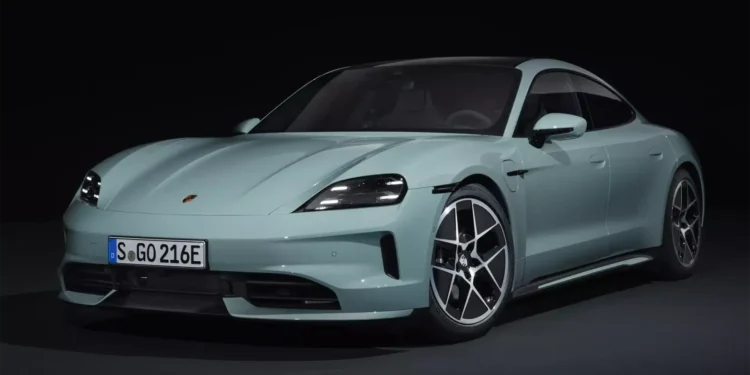 Porsche Taycan 2025