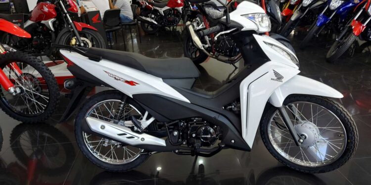 honda-wave-2024-gama-blanca-precio