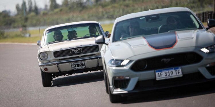 El Ford Mustang se lució en las 24 horas de Buenos Aires con sus bestiales modelos