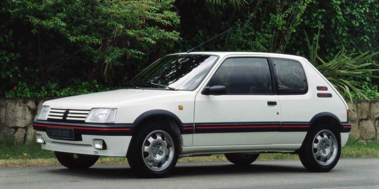 El mítico Peugeot 205 GTI celebra sus 40 años de vida