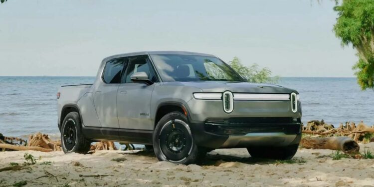 Rivian R1T 2025