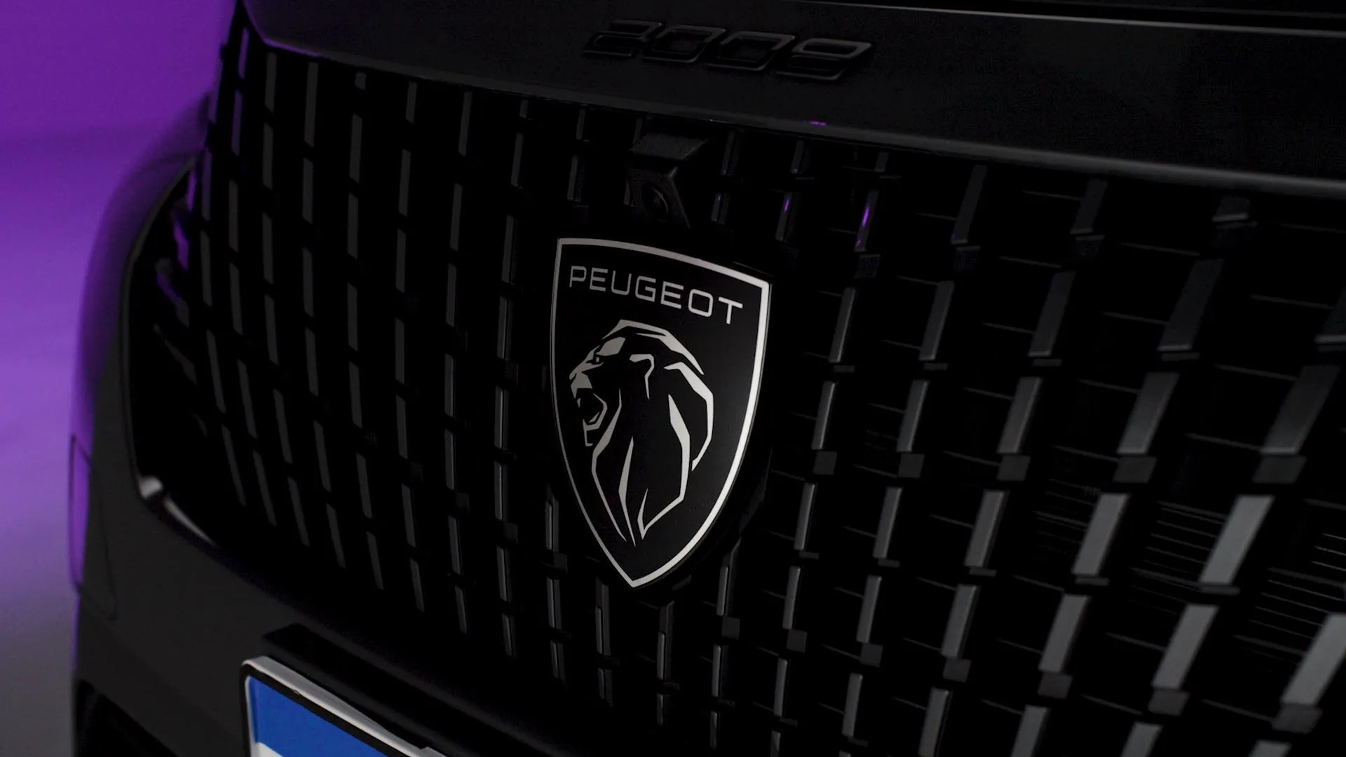 Después de la filtración, el nuevo Peugeot 2008 revela sus primeras imágenes oficiales