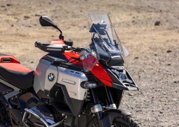 Conocé la imponente BMW R 1300 GS Adventure que llegará a la Argentina