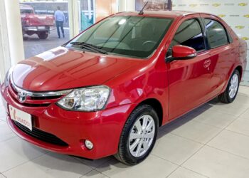Toyota Etios XLS