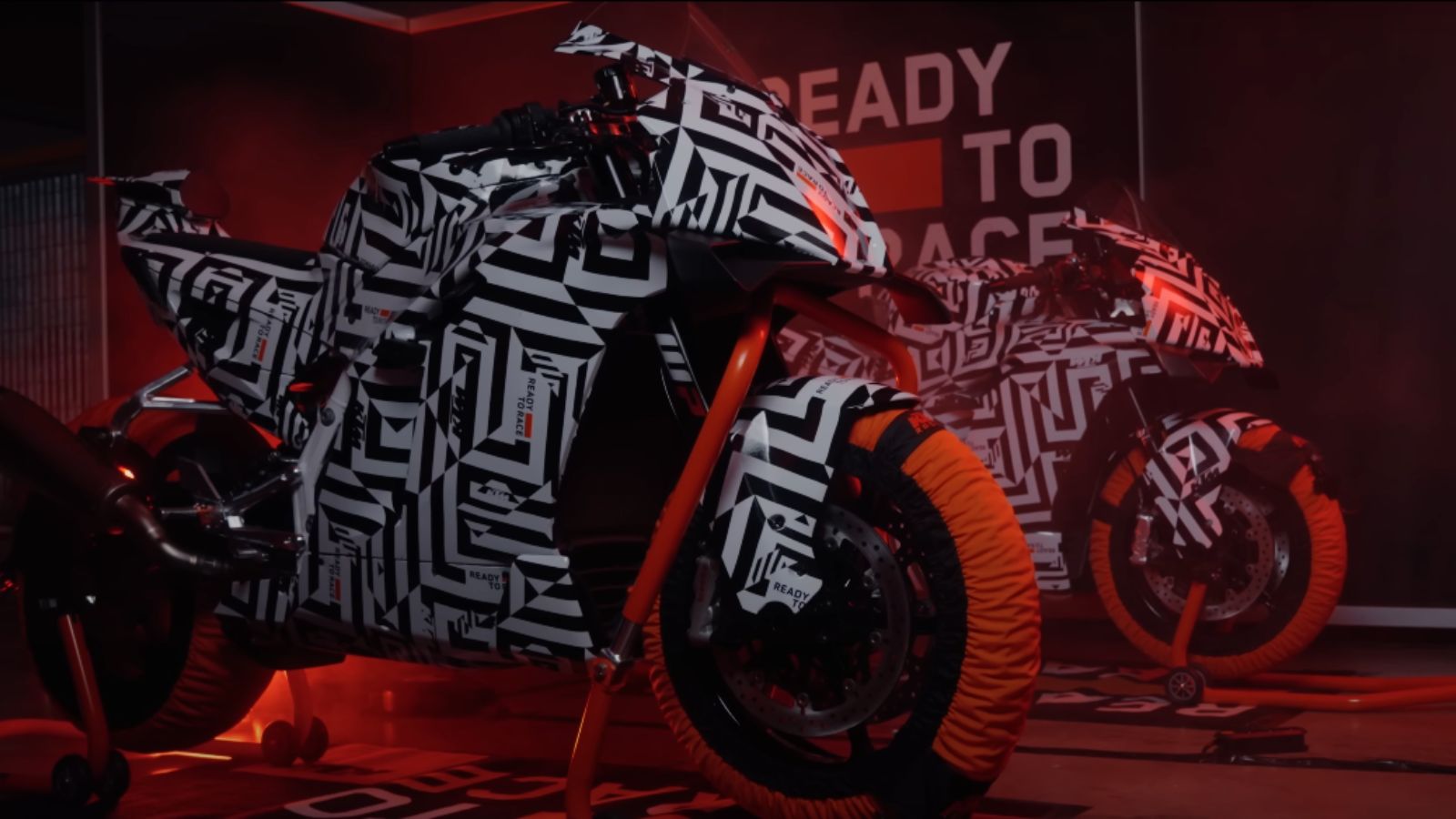 Set Di 4 Boxer Uomo KTM Ufficiali: Morbidi E Traspiranti, Stretch, Con Logo Arancione, Taglie S-XXL