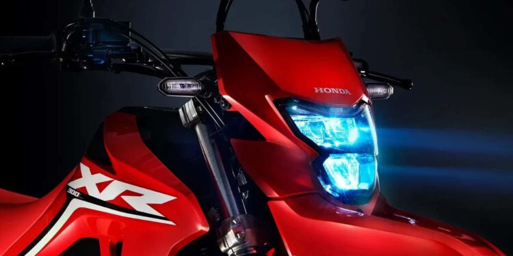 Nueva Honda Tornado XR300L