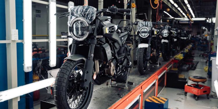 Husqvarna lanza en el país la nueva generación de las naked Svartpilen 401 y 250